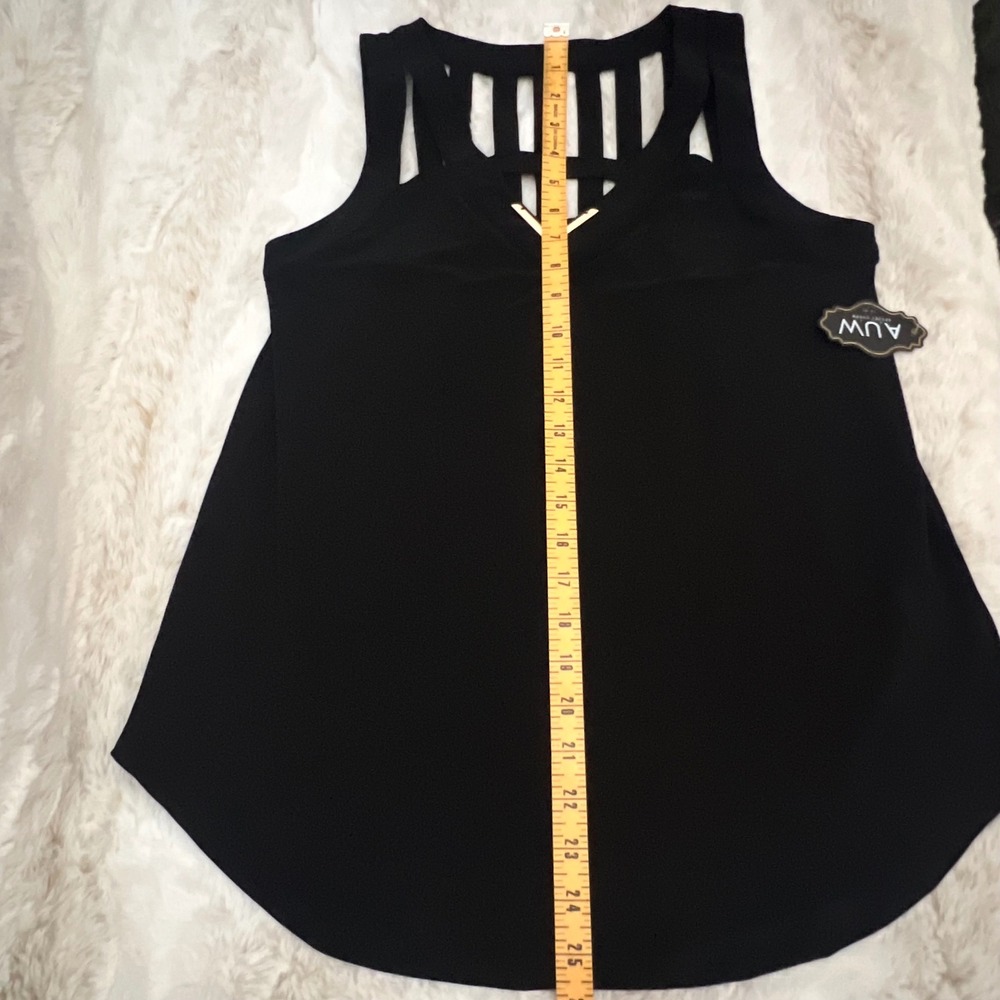NWT AUW Black Sleeveless Top Cutout Neckline Gold Detail Modern Blouse - Picture 4 of 5